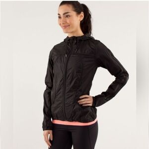 Lululemon Athletica Women's Black Zippered Hoodie Windbreaker Size 2